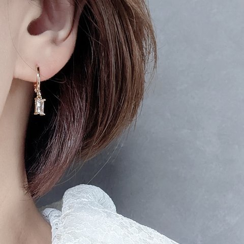Classical rectangle crystal hoop ピアスorイヤリング