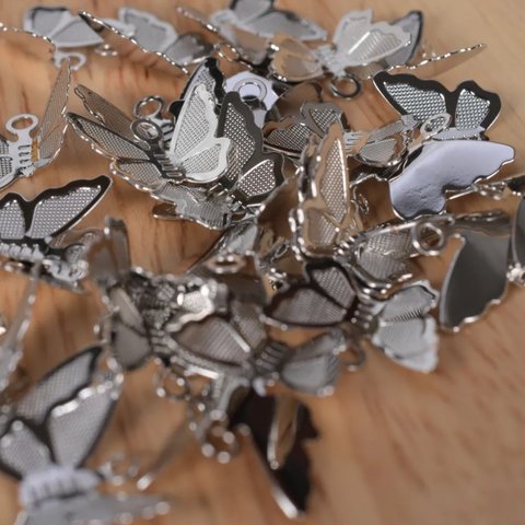 《30pcs》silver 蝶々のチャーム【Ch-1256】