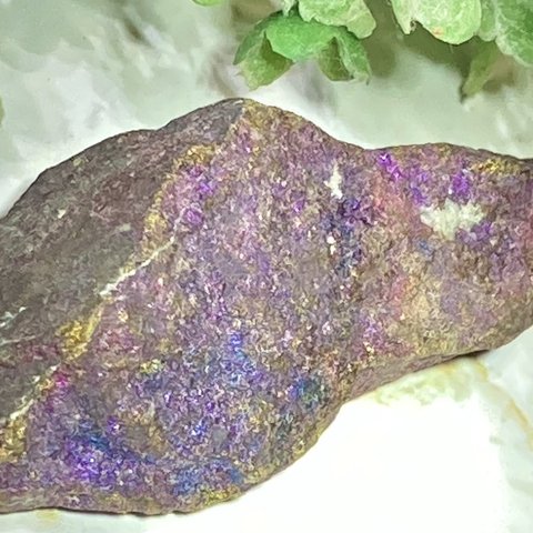 虹の石✿*:・　レインボー ゲーサイト　針鉄鉱　原石　ラフストーン