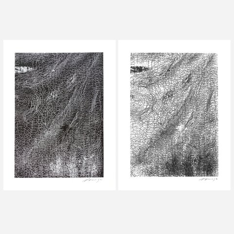 「紋 I(黒)」「紋 II(白)」対 Sサイズ版画2点セット