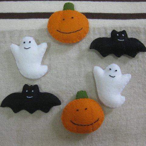 ハロウィンのオーナメント　ハンドメイド　フェルト