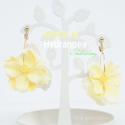Hydrangea &Calcedoney （イヤリングor樹脂ノンホールピアス）両耳セット