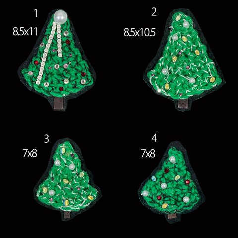 クリスマスまでを楽しむツリーブローチ