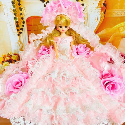 リカちゃんサイズ　ピンクのバラのプリンセスドレス　エレガンス・ローズF　♡♡贈答品にも♡♡