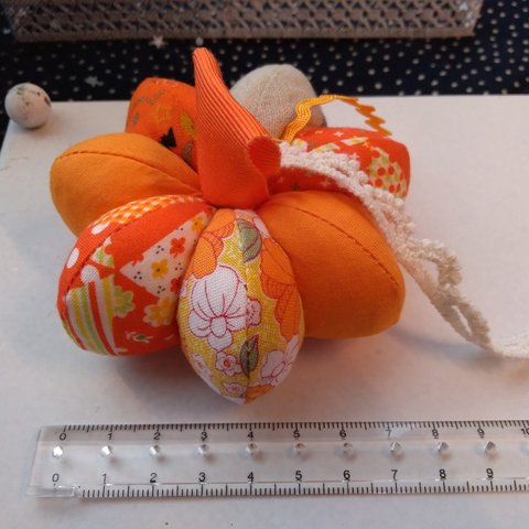 orange かぼちゃ　ハロウィン　飾り　パッチワーク