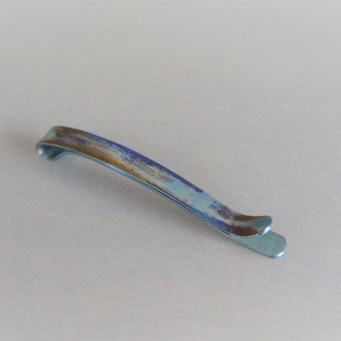 titanium hairpin・絵画のような青と金・マット・B・７3mm