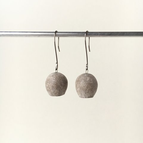 Egg Shell｜Hook Earrings