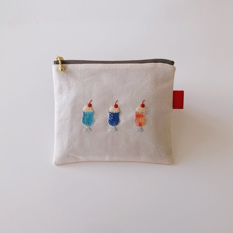 【手刺繍】夕焼けカラーのクリームソーダ刺繍のフラットポーチ【14cmファスナー使用】