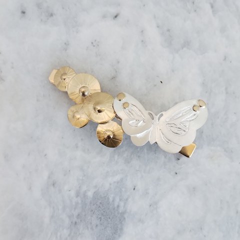 たんぽぽと蝶のヘアクリップ　シルバー950・真鍮