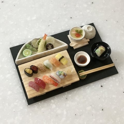 ミニチュアお寿司と天ぷら定食②
