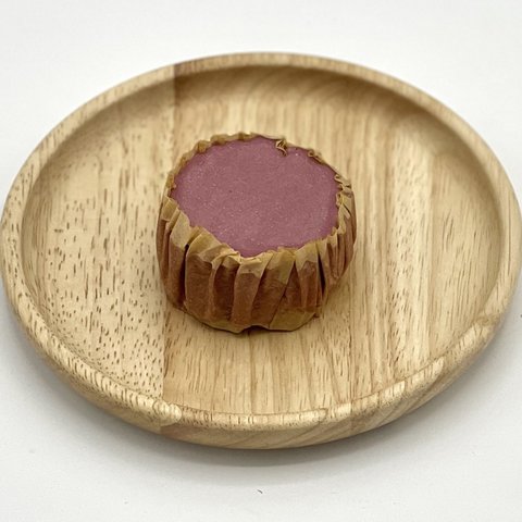 プチ紫芋のチーズケーキ