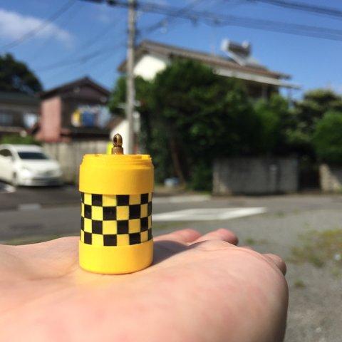 紙で出来たクッションドラムのキーホルダー（黒）