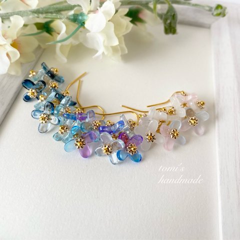 チェコガラスの紫陽花ピアス（イヤリング）