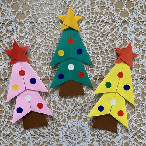 折り紙 クリスマス ツリー  中 3色セット 1 冬 壁面飾り 施設 病院 保育園