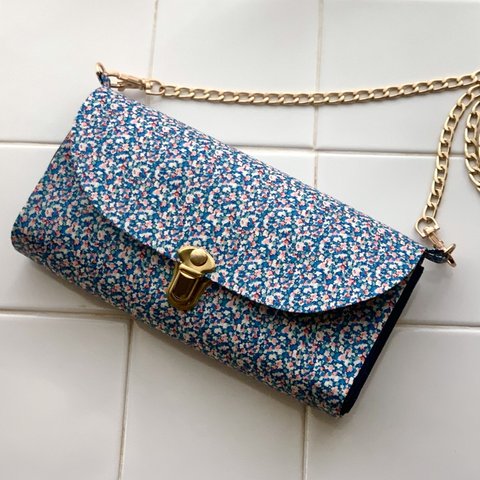 【cloth wallet shoulder】LIBERTY Pepper リバティ　ペッパー　長財布ショルダー　スマホショルダー　スマホポーチ　ミニショルダーバッグ