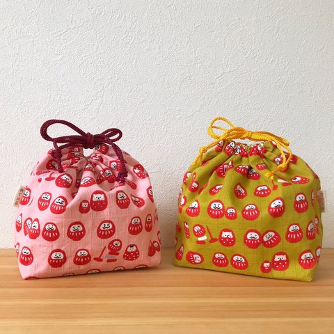 【送料無料】だるまの巾着　ピンク / カラシ　和柄　お弁当袋