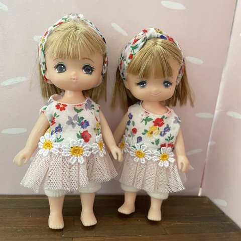 M2325 ミキちゃんマキちゃん ハンドメイド 服　花柄チュールワンピース　レギンス