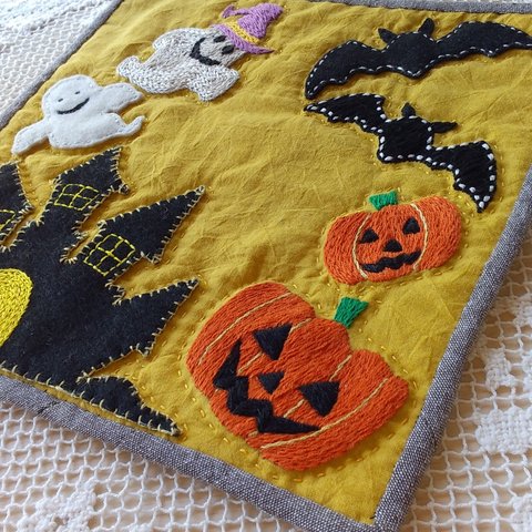 ✨手刺繍アップリケタペストリー✨ハロウィンタペストリー✨