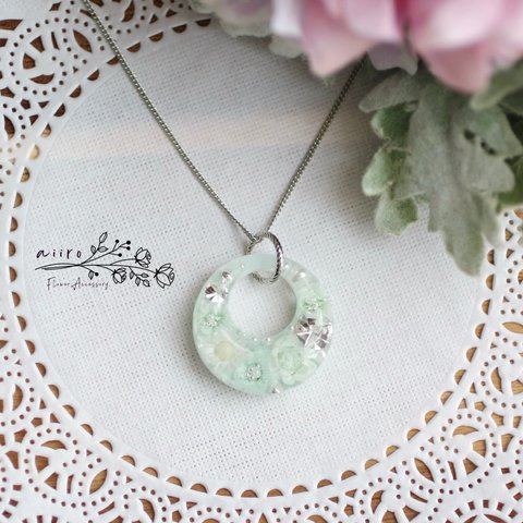 wreath_pendant＊ palegreen_ペールグリーン ＊ aiiro