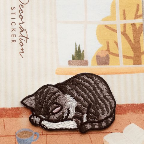 ごめん寝　ねこ　(グレー)  アップリケ　ワッペン　ネコ　猫