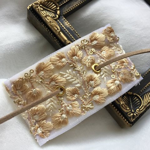 【再販】インド刺繍 リボン ポニーフック ラップリボン リボンラップ ゴールド