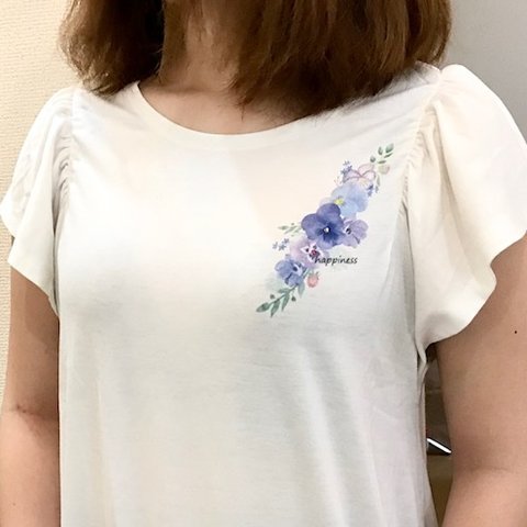 オリジナルプリント　フレア袖のＴシャツ