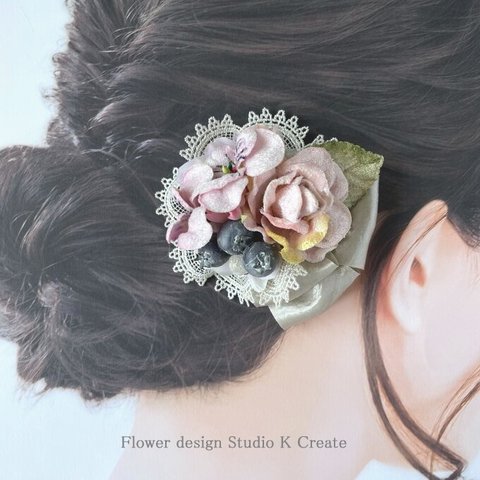 布花の薔薇とパンジーのヘアクリップ　髪飾り 　お出掛け　入学式　卒業式　結婚式　フォーマル　卒業袴