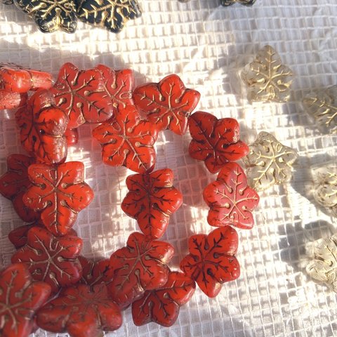 【2コセット】JIRI＊IVANA#czech beads#チェコビーズleaf17✖️16㍉ red/copper