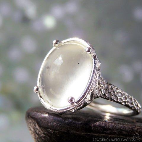 シルキームーンストーン リング / silk Moonstone Ring ll