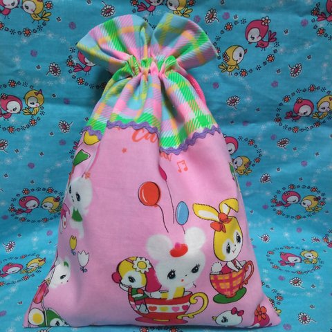 ハニーチューン♥巾着袋　ピンクス　pinks  パッチワーク　入園入学準備グッズセット　コップ袋　マスク袋レトロアニマル　ララチューン　ピンクス　pinks 給食袋