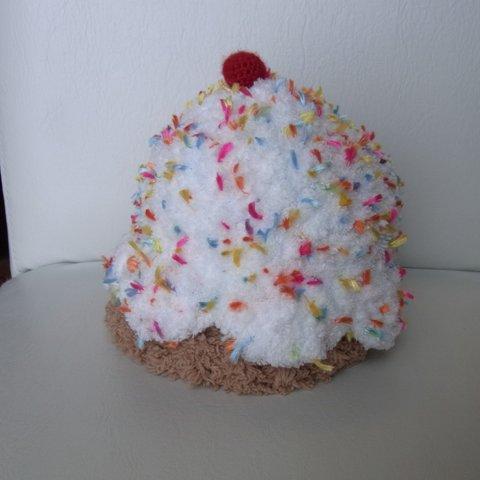 カップケーキ帽子（ホワイトクリーム）