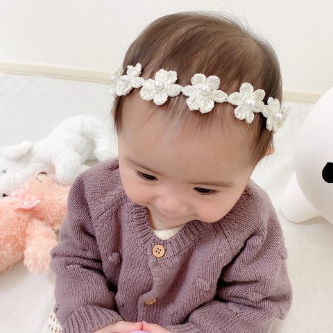 【新色追加】Small flower ✿ ヘアバンド　( ivory / pink / beige）　ベビー キッズ 赤ちゃん 子供 女の子 カチューム ヘッドアクセ お花 パール 手編み