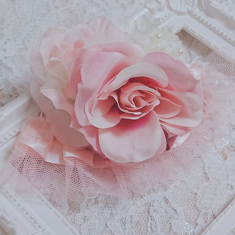 おとぎの国 Princess🏰 ロリィタ🎀  薔薇🌹デイジー🌼ヘアアクセサリー コサージュ ブローチ