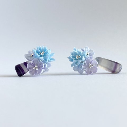 蛍石とお花のピアス-Fluorite with flower earrings