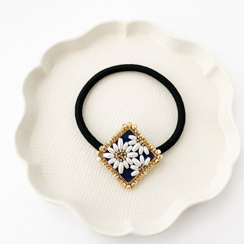 Gerbera hair accessory < gold × navy >