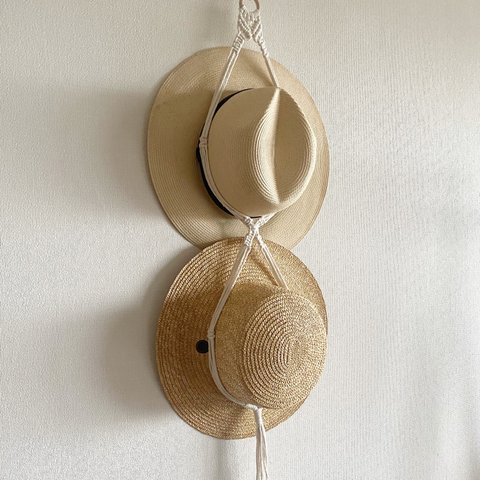 hat hanger②