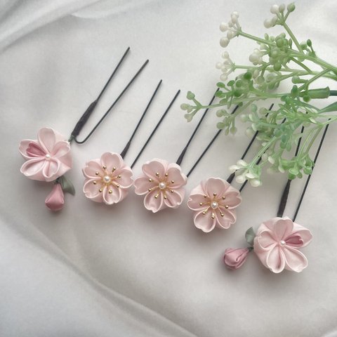 【受注生産】つまみ細工髪飾り　小花　桜　卒業式　Uピン　ピンク