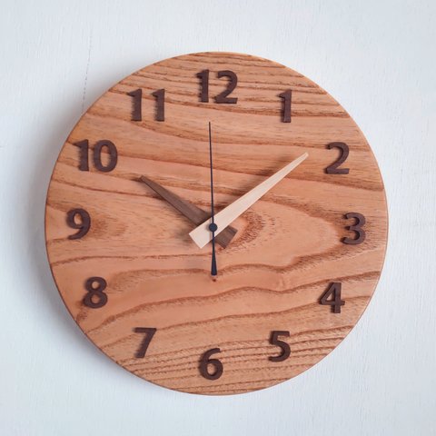 センダンの木の掛時計25cm  丸い時計