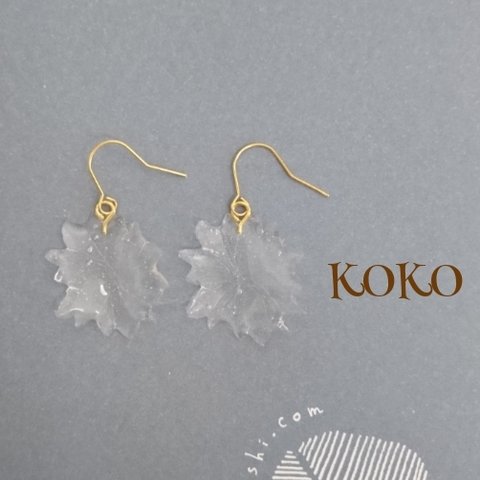 桜のピアス