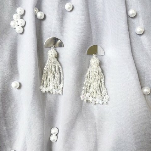 【夏に嬉しい金具変更今だけ無料】bijou tassel ピアス 