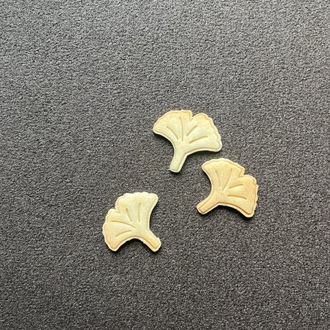 イチョウの葉（リーフモチーフ）スタンプクッキー型