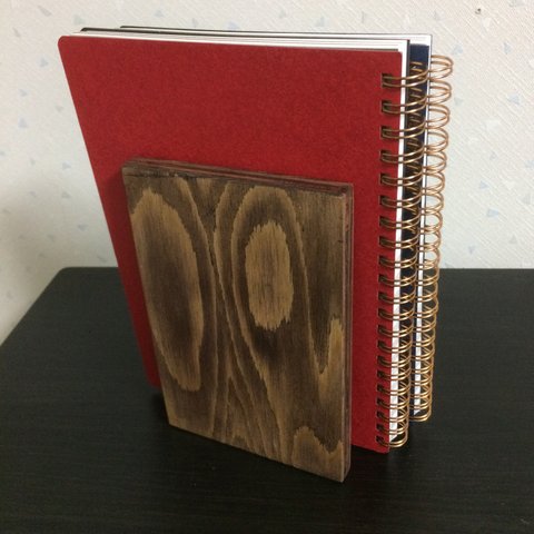 木目ブックスタンド wood stand