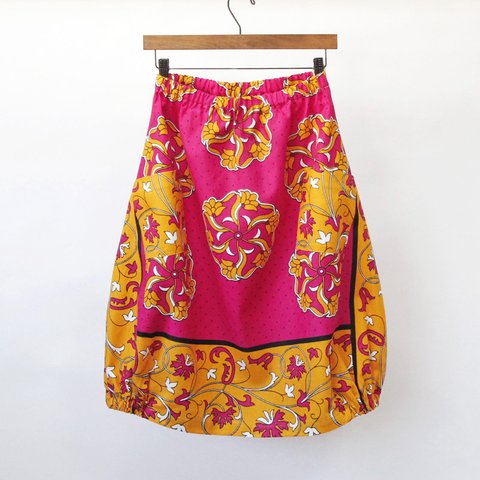 アフリカ布のバルーンスカート（カンガスカート）コクーンスカート 涼しく 可愛い 夏スカート