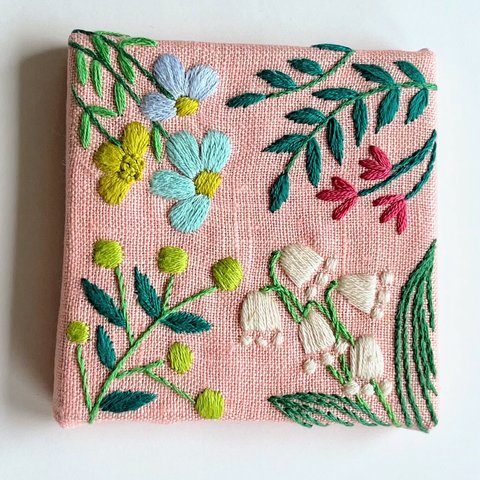 草花の刺繍パネル【botanical】#256