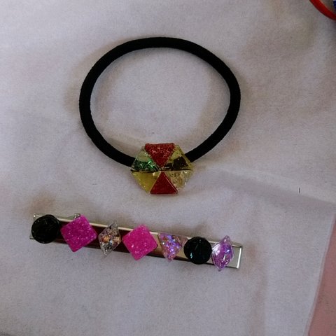 キバナコスモスポニー🏵️  あくタイプヘアクリップ👿