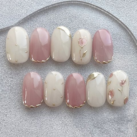 【restock】　ネイルチップ　tulip