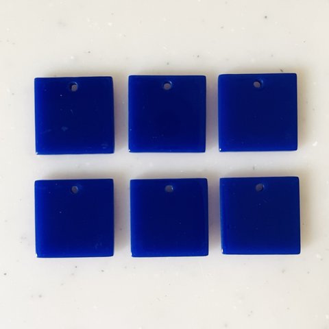 Deep Blue Square Pendant Tops