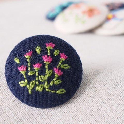 刺繍ブローチ(ネイビー）　スプレーマムpink