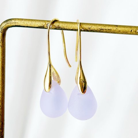 glass ice nuts earrings -lavender-