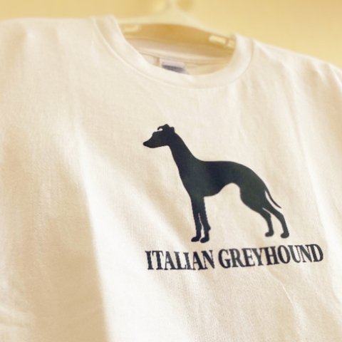 イタリアグレーハウンド　シルエット 犬柄　Tシャツ